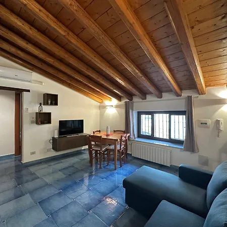 Massimo Boutique Apartment